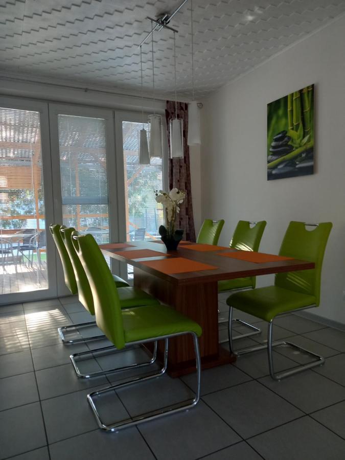 Alegria Natur Apartments Микулов Экстерьер фото