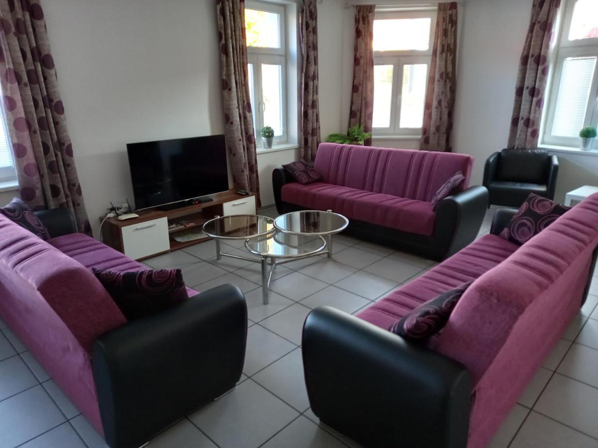 Alegria Natur Apartments Микулов Экстерьер фото