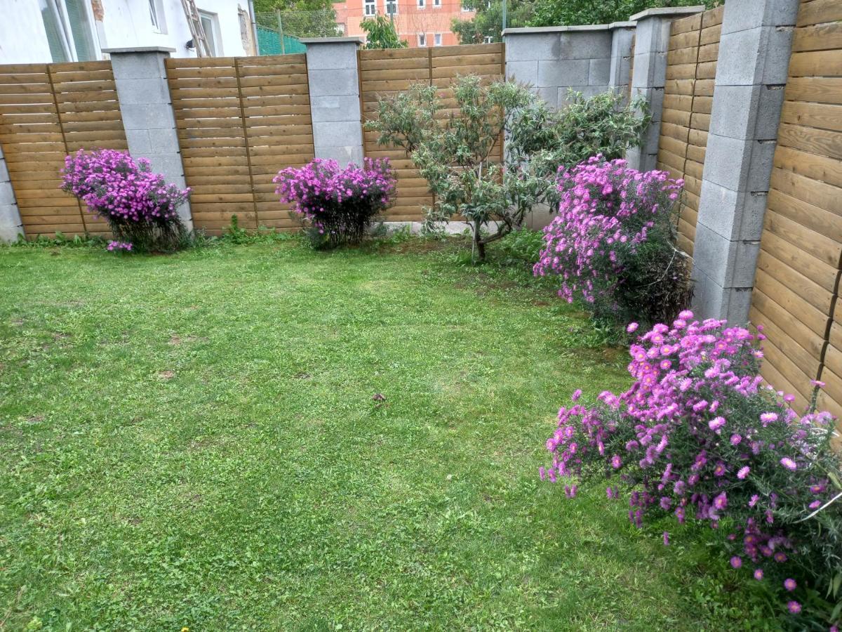 Alegria Natur Apartments Микулов Экстерьер фото