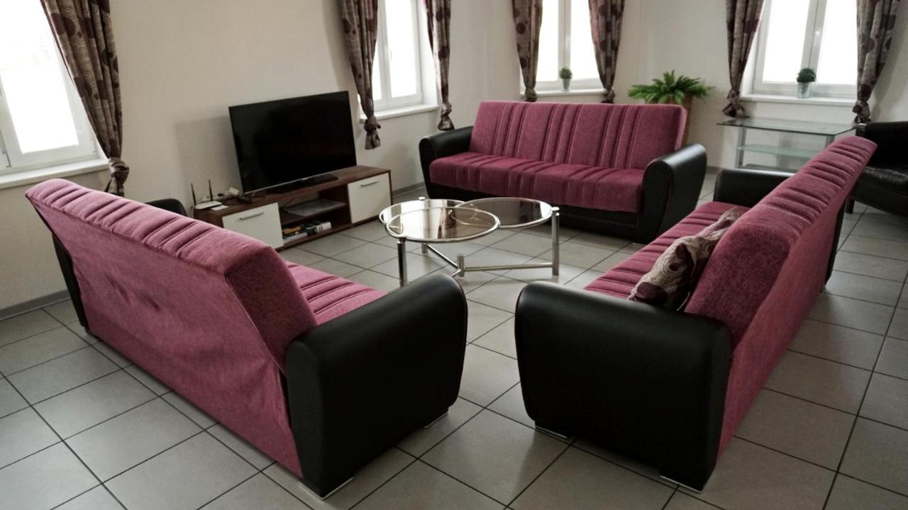 Alegria Natur Apartments Микулов Экстерьер фото